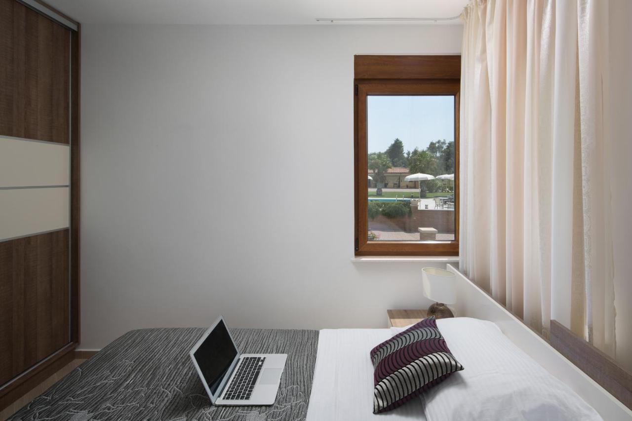 Villa Malibu One Vir Luaran gambar