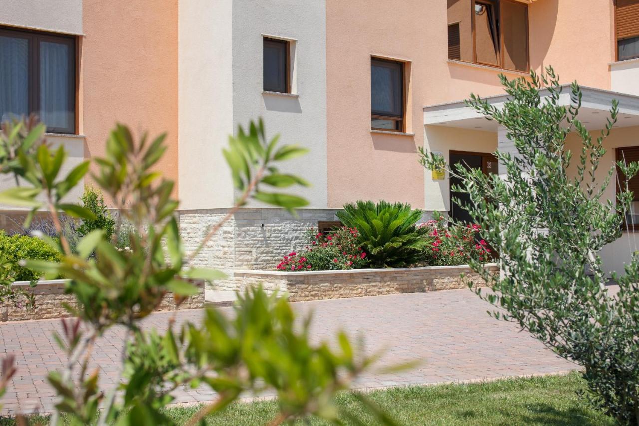 Villa Malibu One Vir Luaran gambar